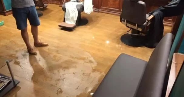 Просушка салона красоты после затопления в Минске